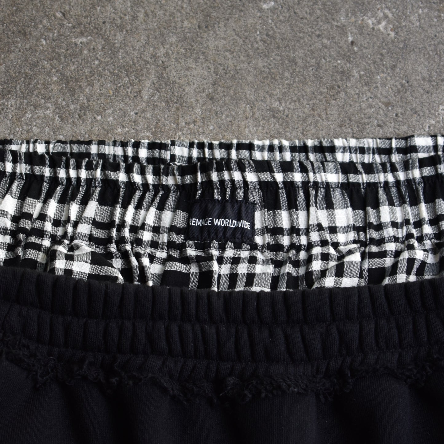DOUBLE SHORTS